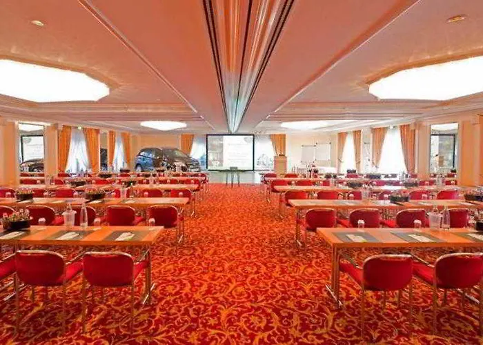 Hotel Courtyard By Marriott Airport 4*