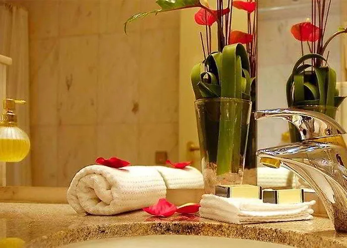 Hotel Courtyard By Marriott Airport 4*