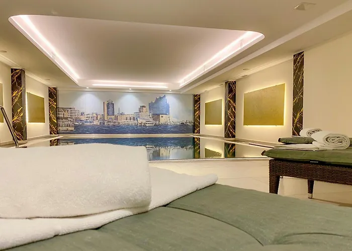 Courtyard By Marriott Airport Hotel 4*